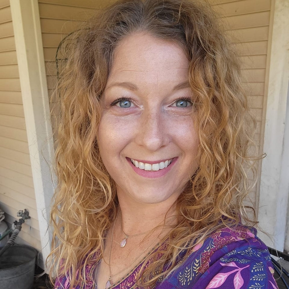 Meet your Posher, Paula